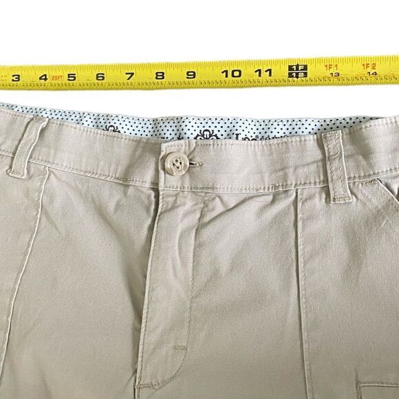 Women's Lee Comfort Stretch Waistband Khaki Bermuda Shorts Size 14P - Picture 8 of 9